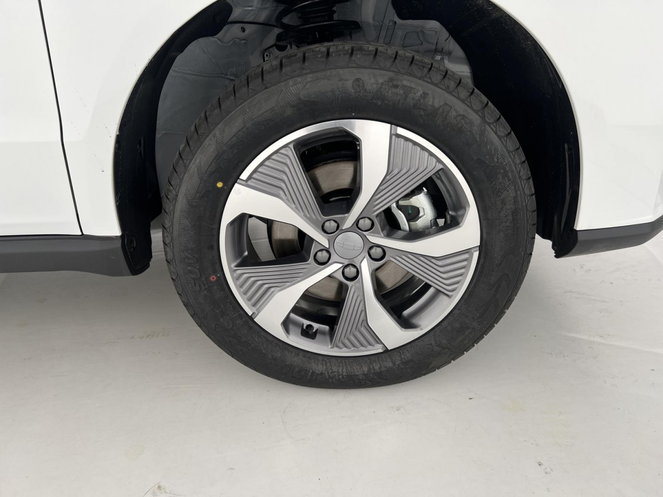 Geely Haoyue PRO 2024