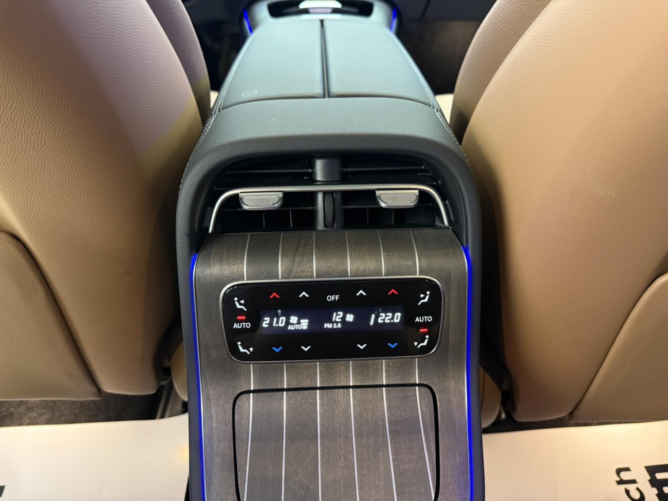 Mercedes-Benz E 300 L 2025