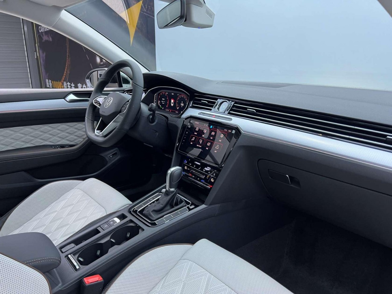 Volkswagen Magotan 2025