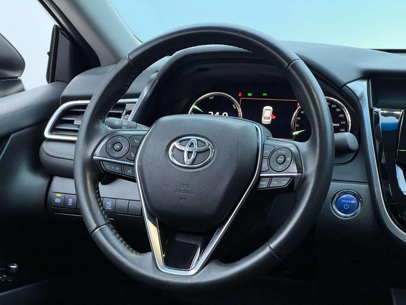 Toyota Camry 2022