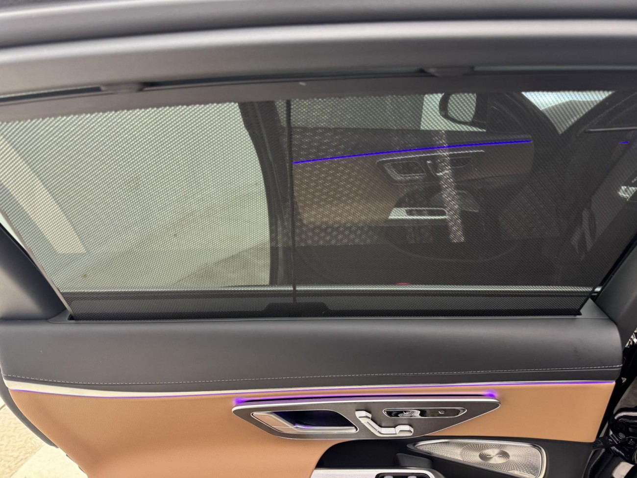 Mercedes-Benz E 300 L 2025