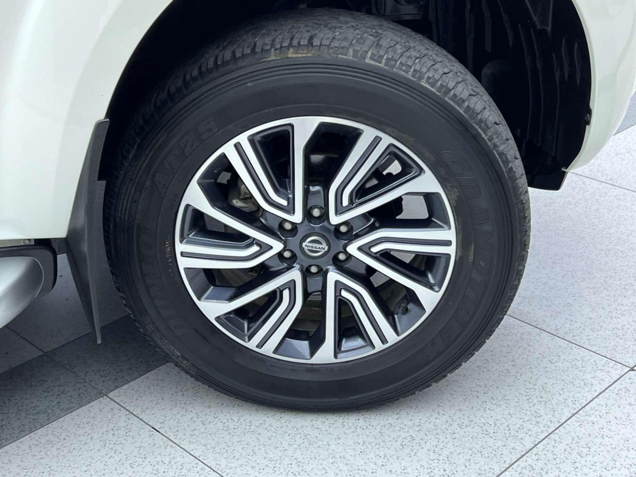 Nissan Terra 2020