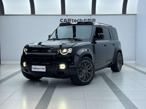 Land Rover Defender 2026