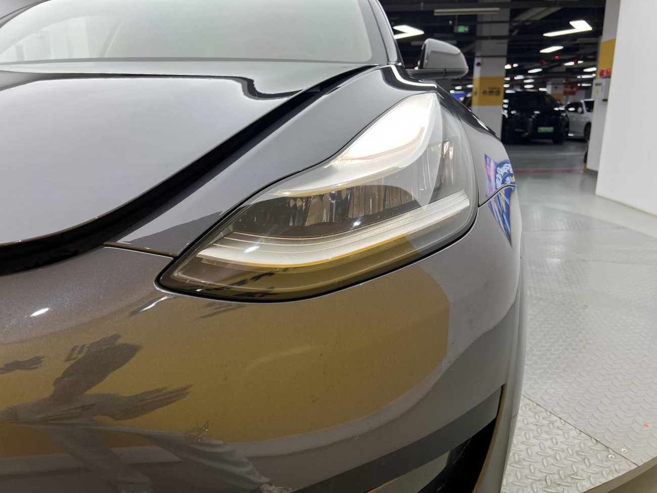 Tesla Model 3 2020