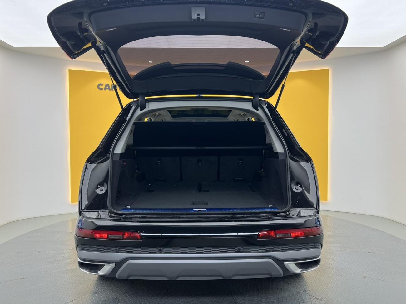 Audi Q7 55 TFSI 2023