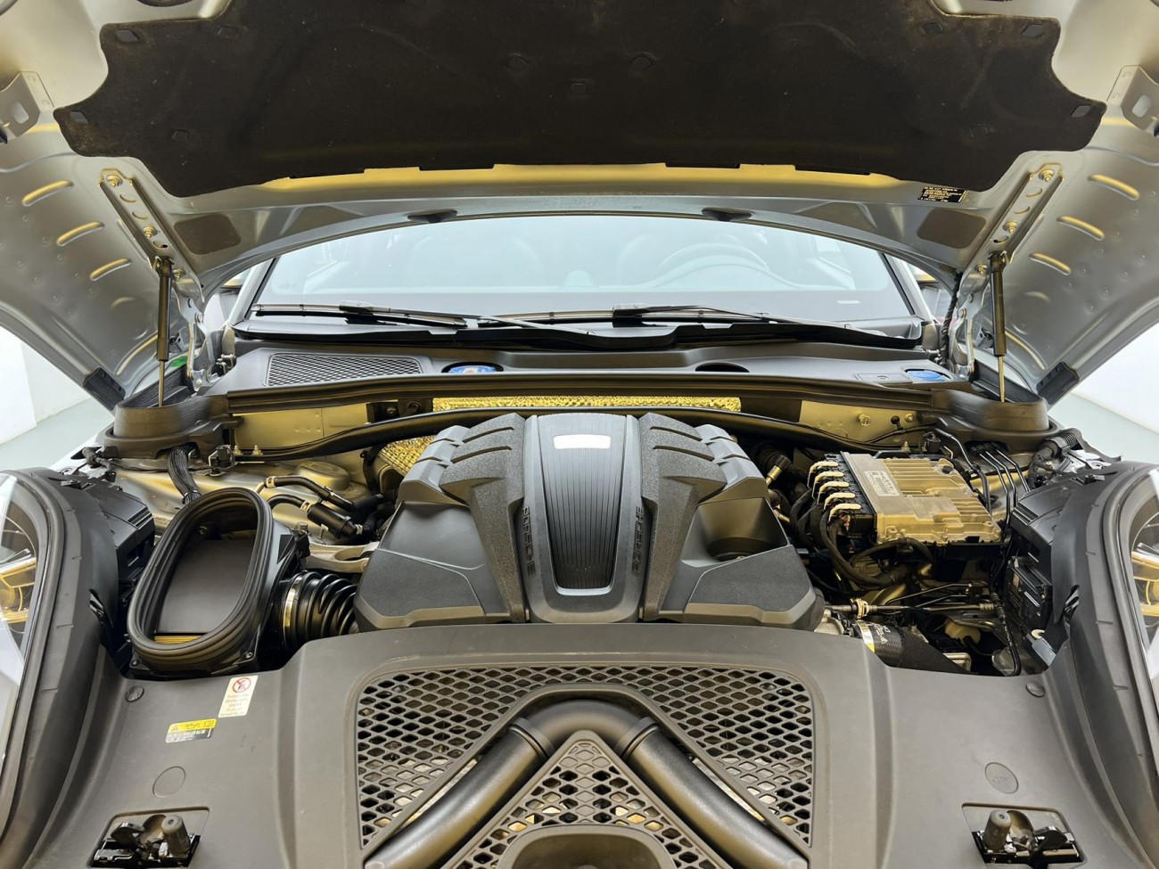 Porsche Macan 2020