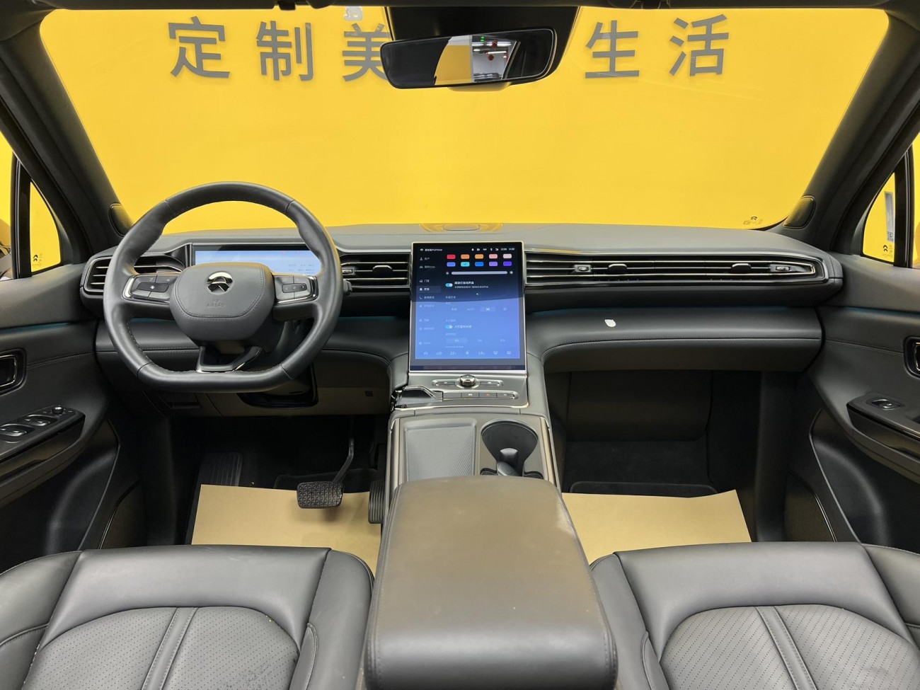 NIO ES6 2021