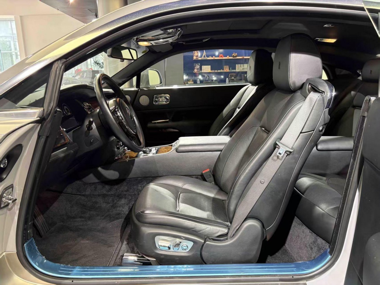 Rolls-Royce Wraith 2015