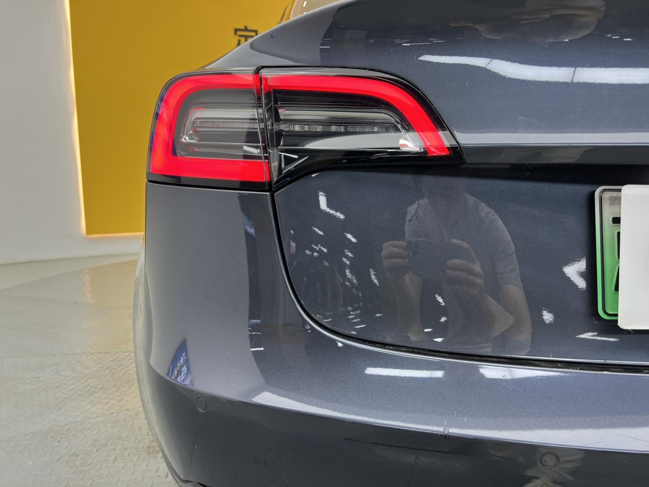 Tesla Model 3 2020