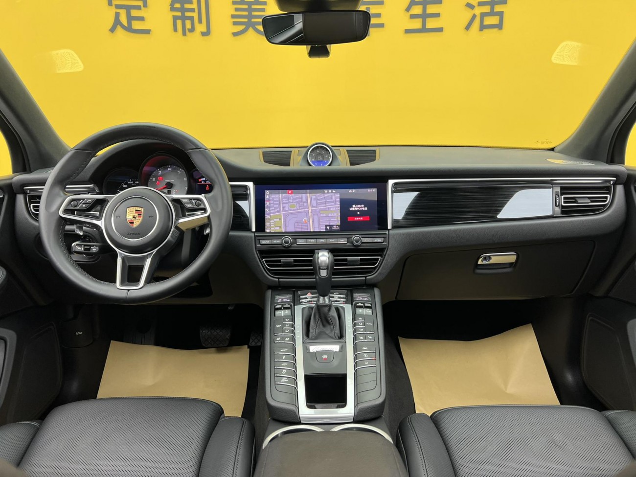 Porsche Macan 2020