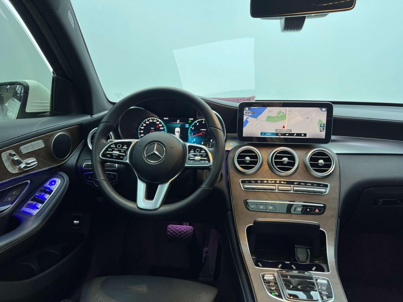 Mercedes-Benz GLC 300 L 2019