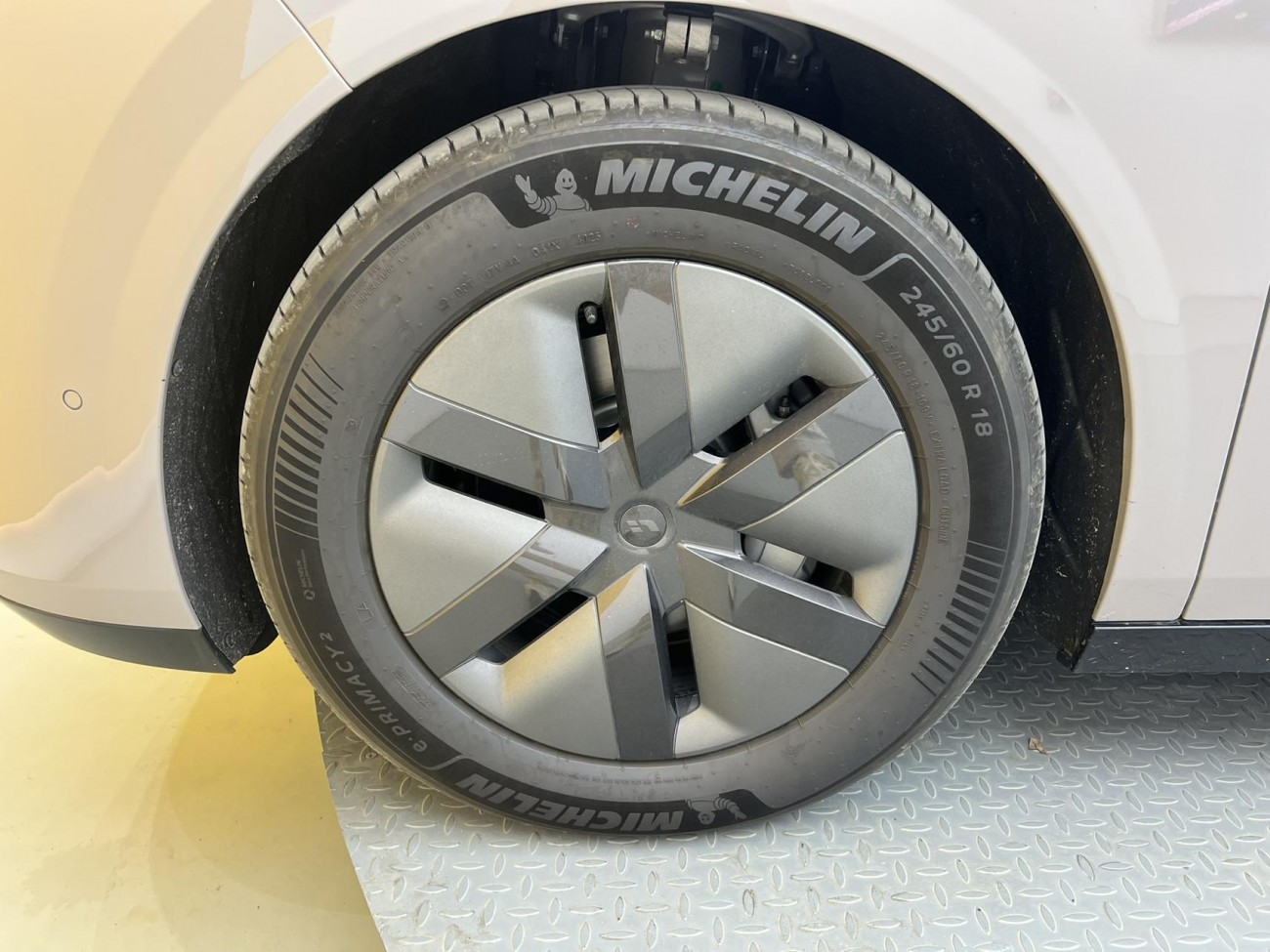 Li Auto MEGA 2026