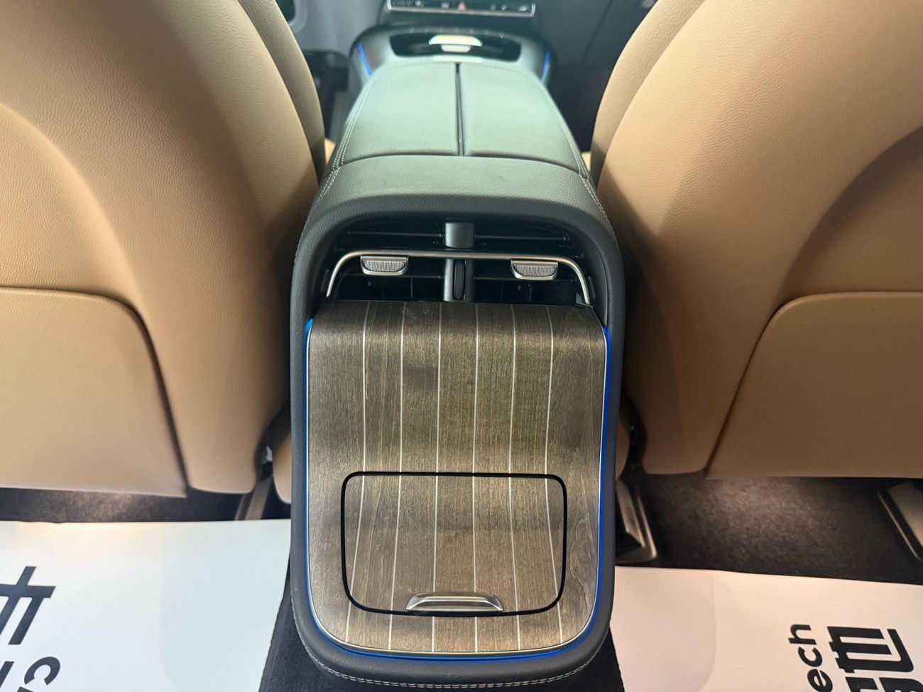 Mercedes-Benz E 300 L 2025