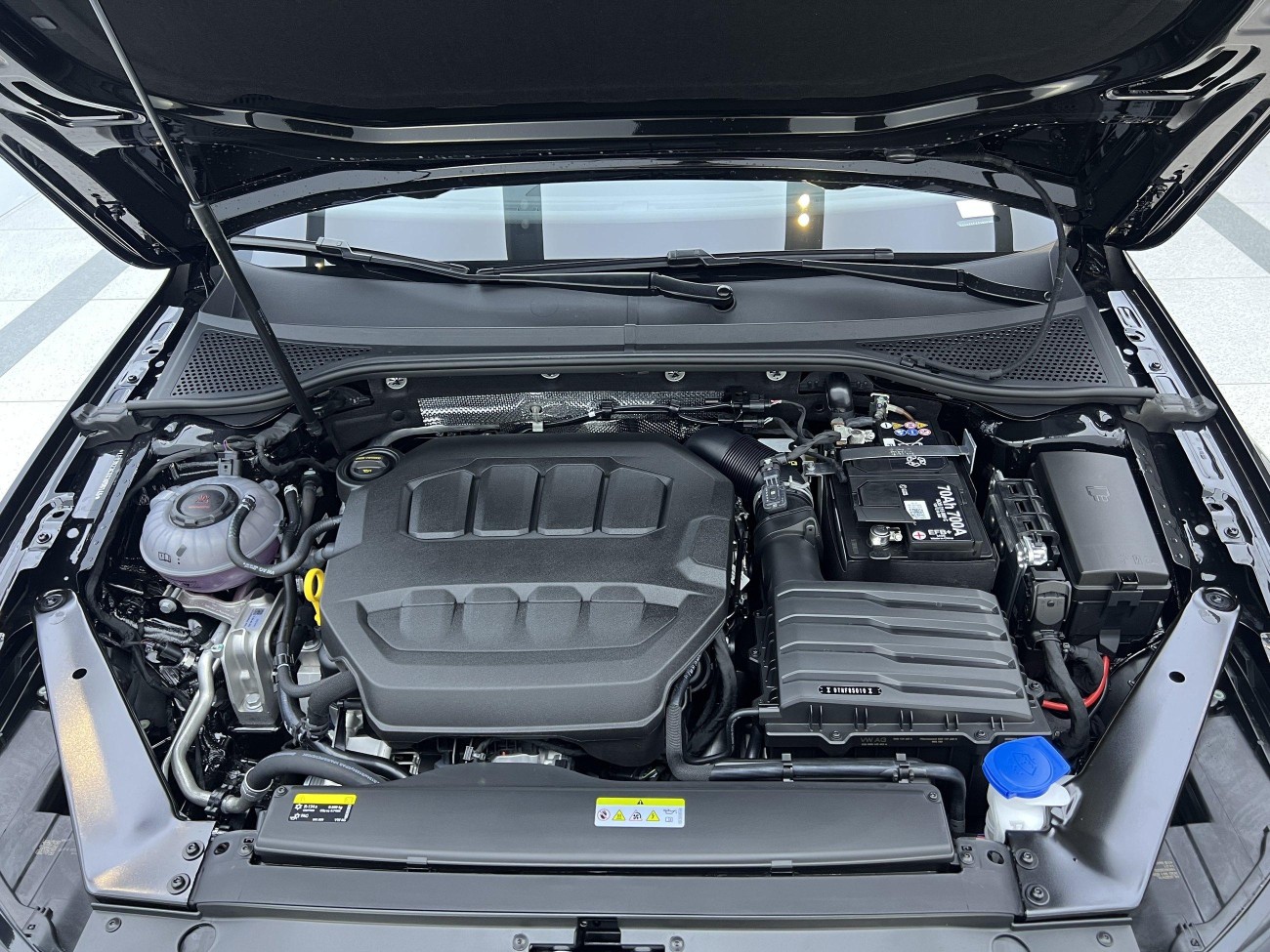 Volkswagen Magotan 2025