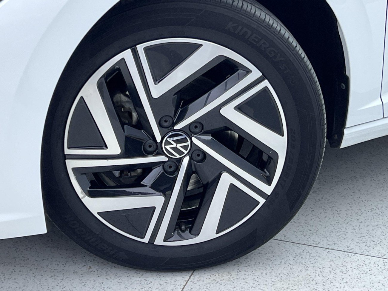 Volkswagen Sagitar 2023