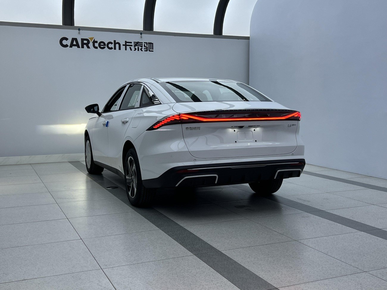 Geely Galaxy Galaxy L6 2025