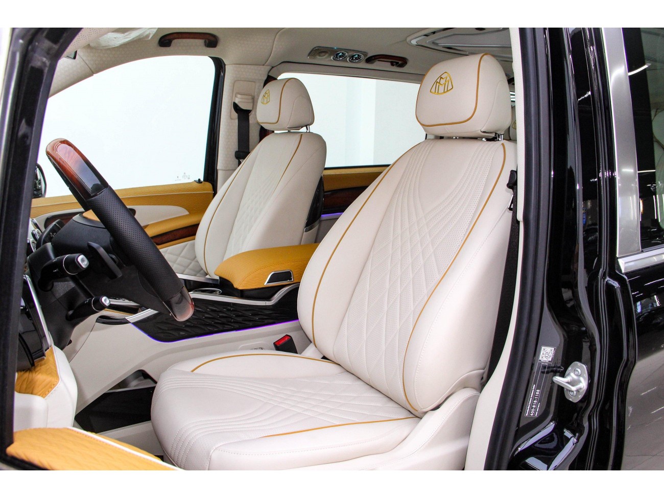 Mercedes-Benz 2023 2024