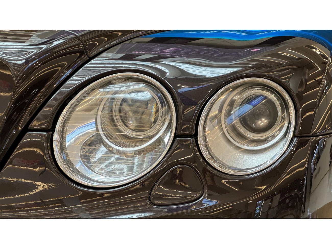 Bentley 2011