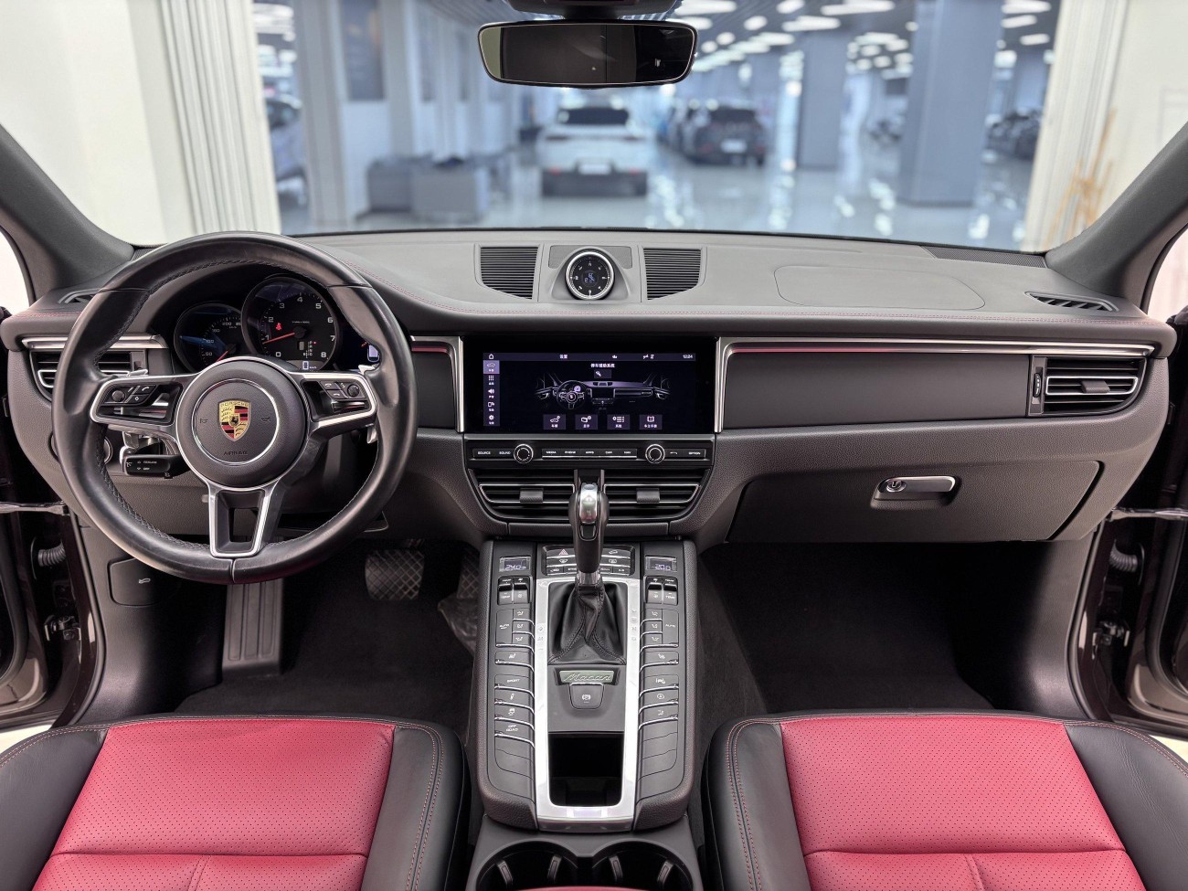 Porsche Macan 2022