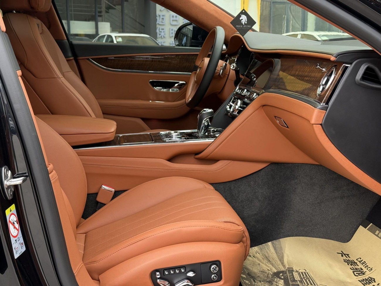Bentley Flying Spur 2021