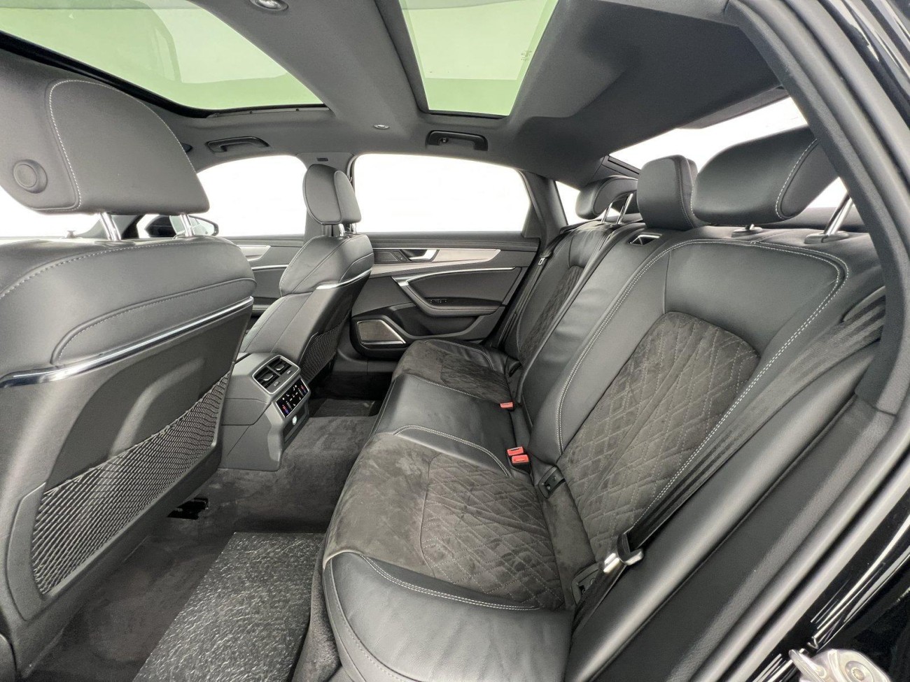Audi A6L 55 TFSI 2022