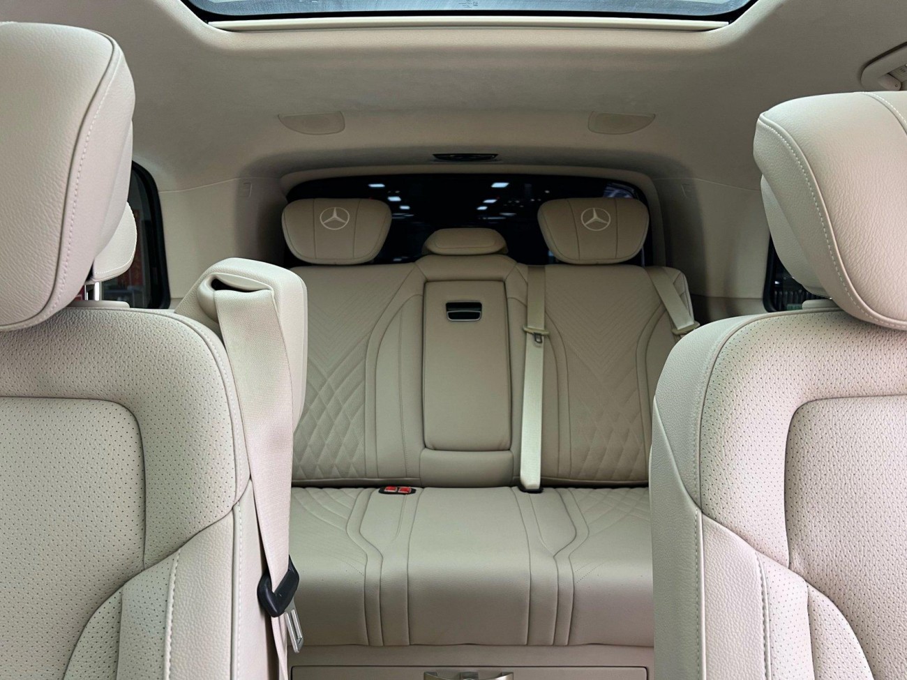 Mercedes-Benz V 2023