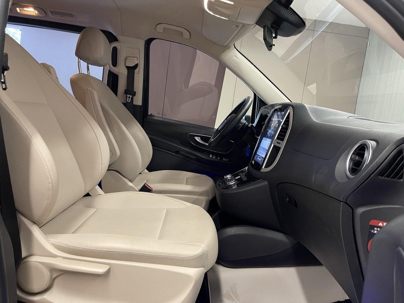 Mercedes-Benz 2018 2018