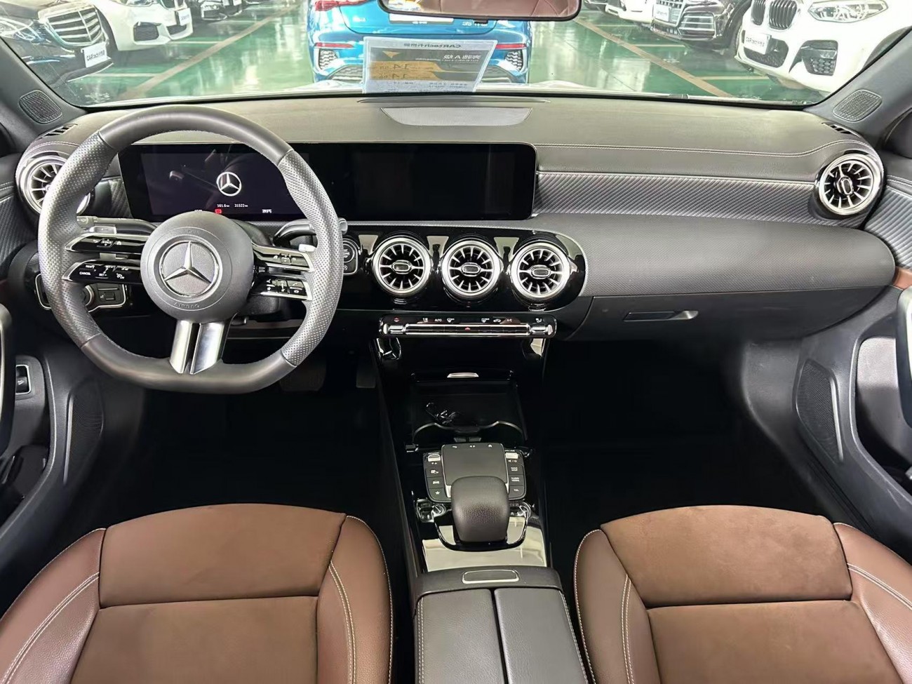 Mercedes-Benz A 200 L 2023