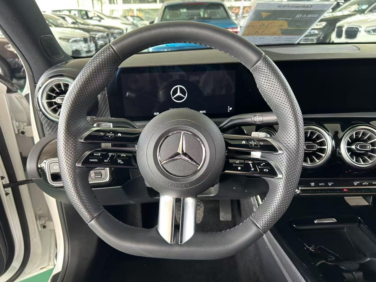 Mercedes-Benz A 200 L 2023