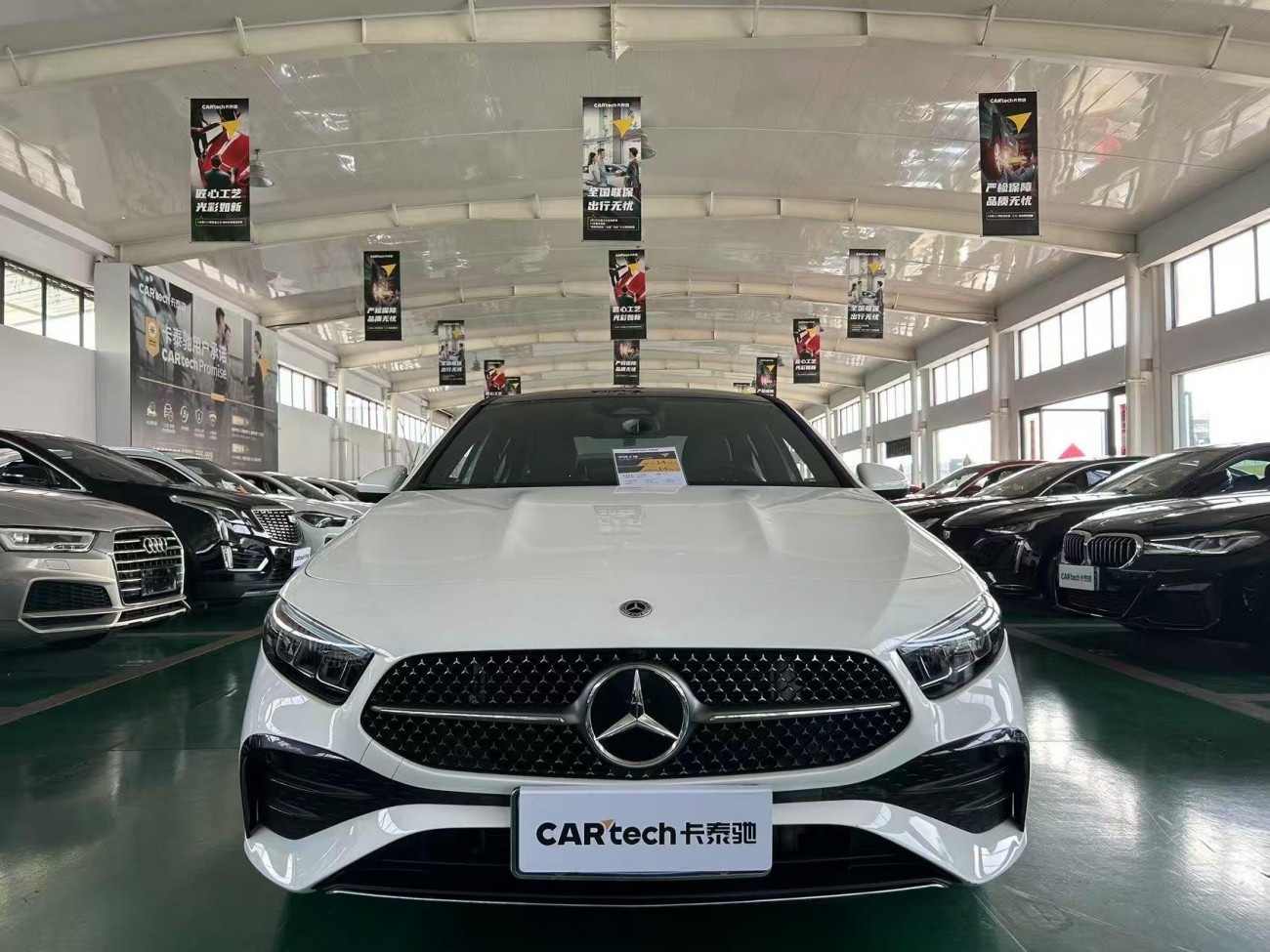 Mercedes-Benz A 200 L 2023