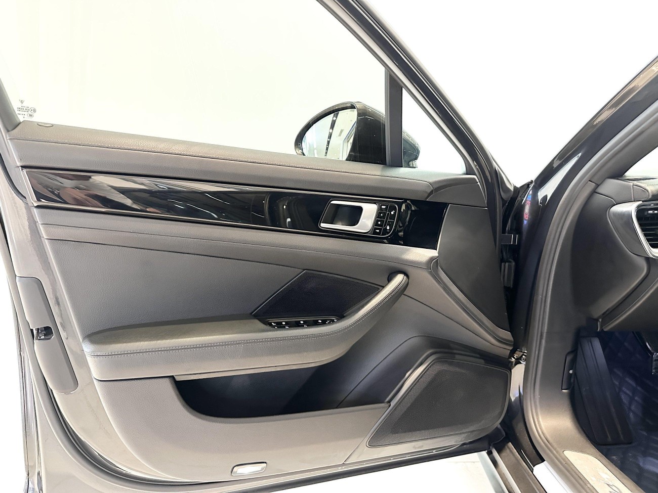 Porsche Panamera 2018