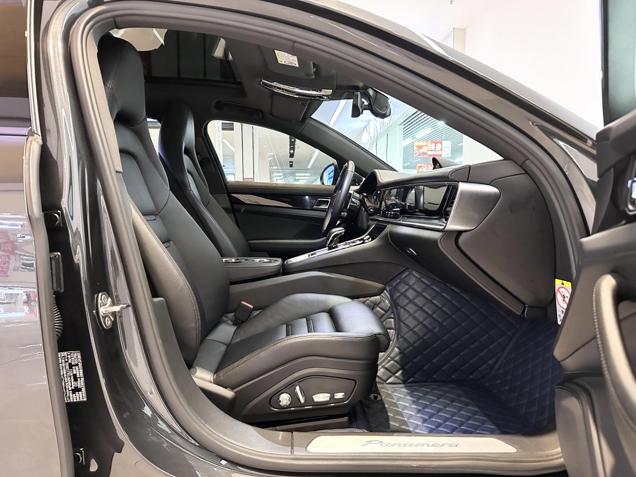 Porsche Panamera 2018