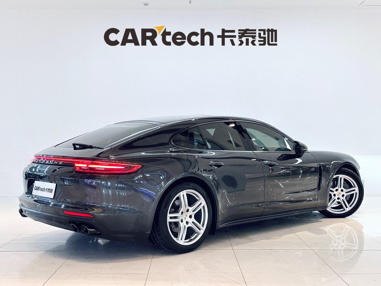 Porsche Panamera 2018