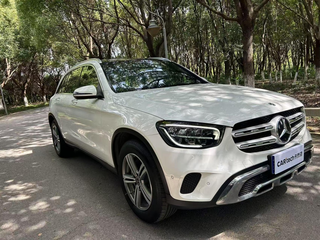 Mercedes-Benz GLC 260 L 2021