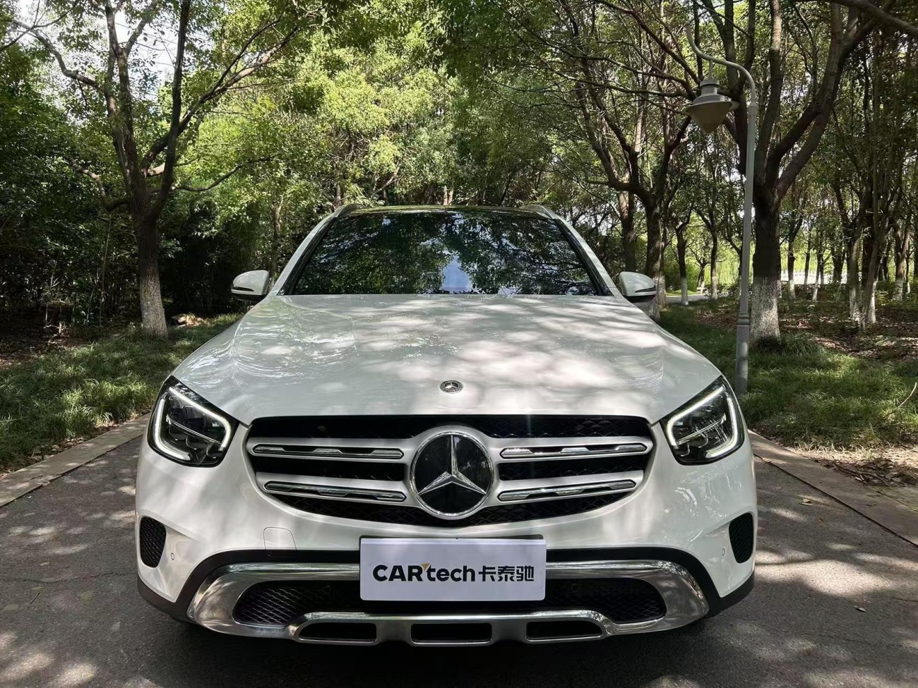 Mercedes-Benz GLC 260 L 2021
