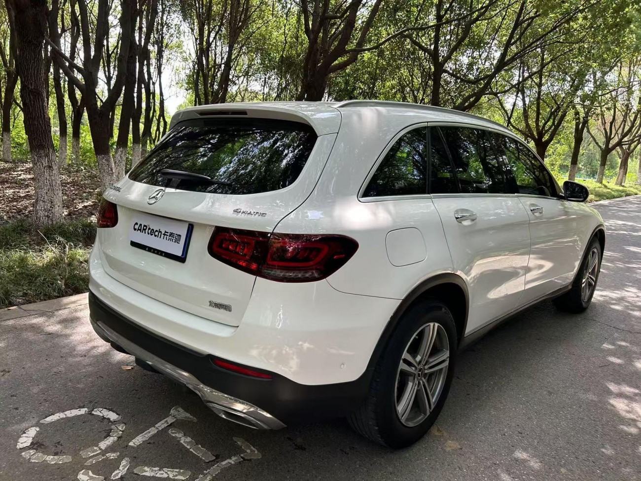 Mercedes-Benz GLC 260 L 2021
