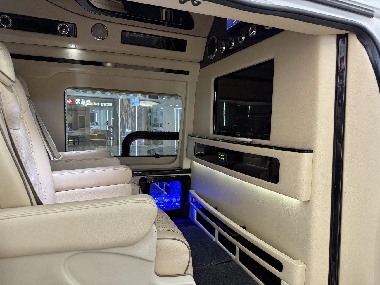 GMC SAVANA 2013