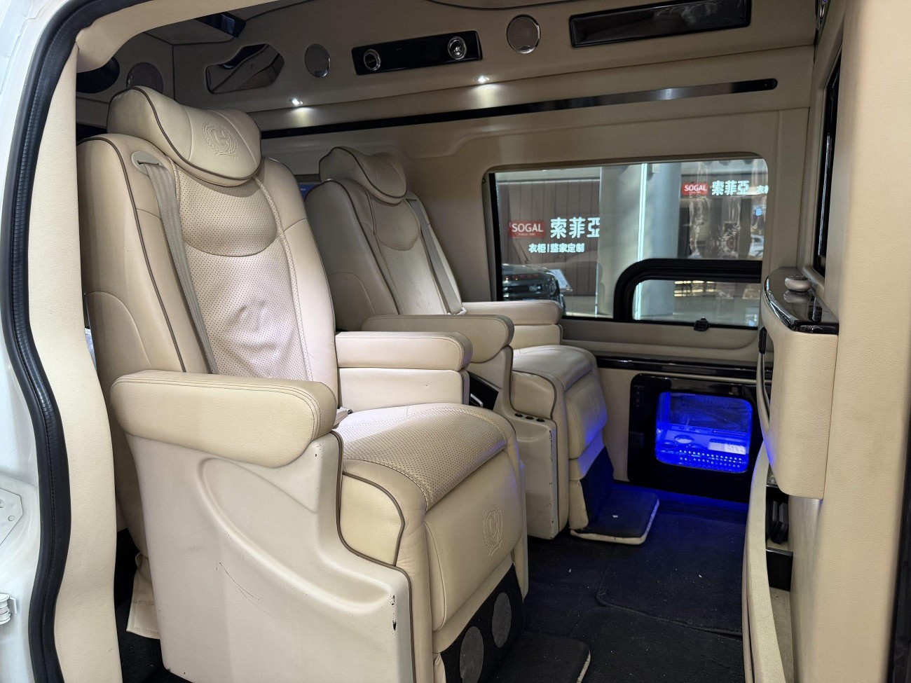 GMC SAVANA 2013