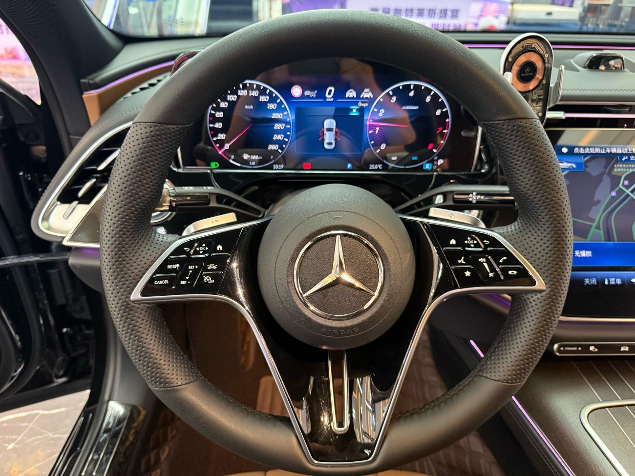 Mercedes-Benz E 300 L 2024