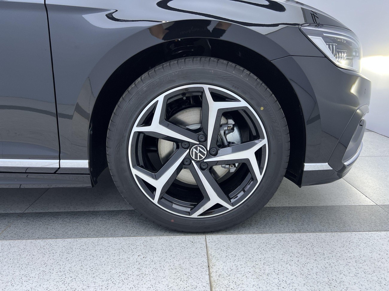 Volkswagen Magotan 2025