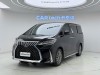 Lexus LM 300h 2023