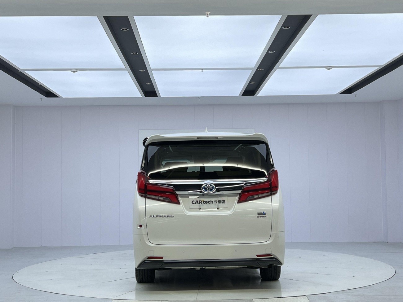 Toyota Alphard 2020