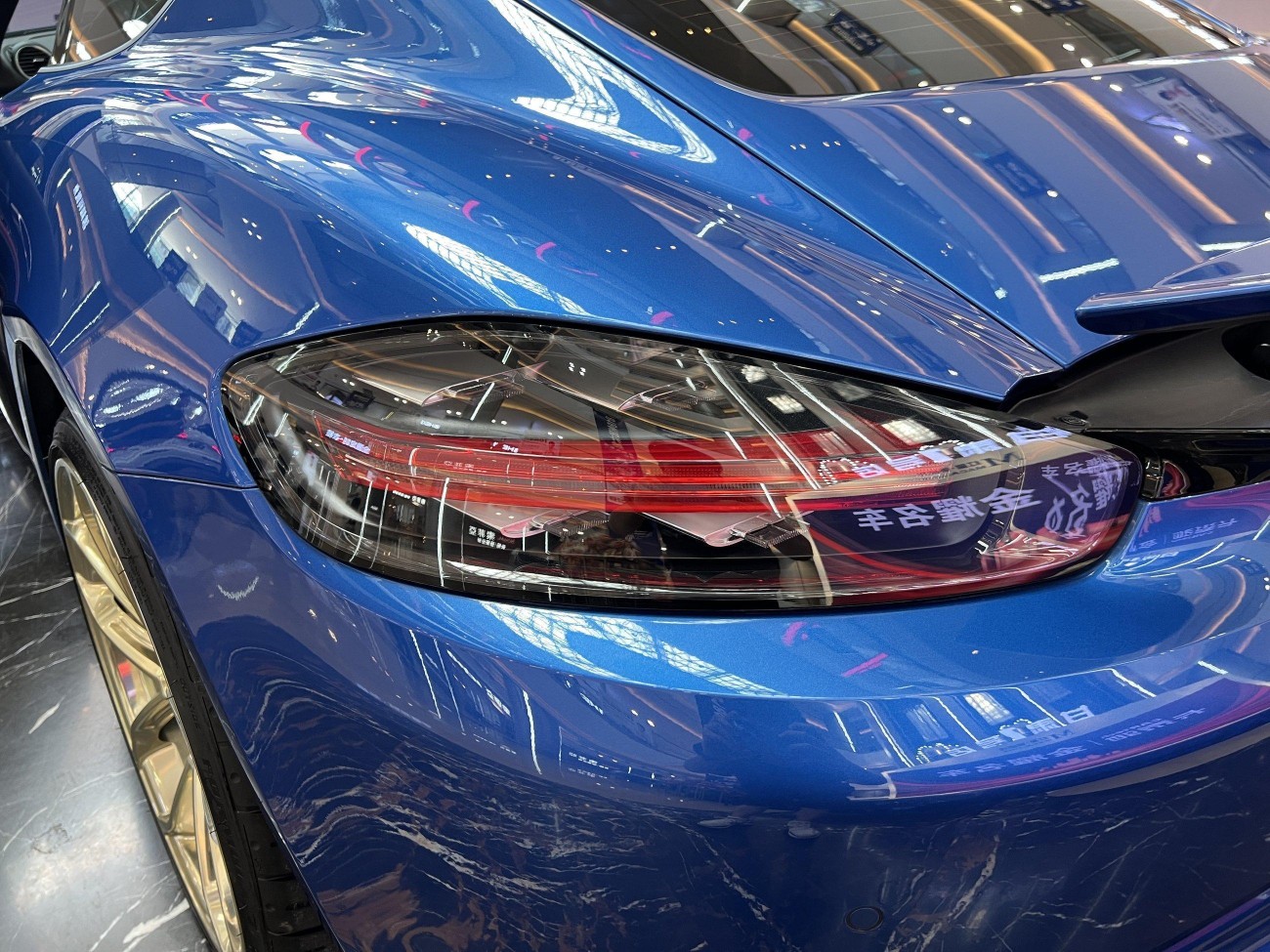 Porsche Cayman 2018