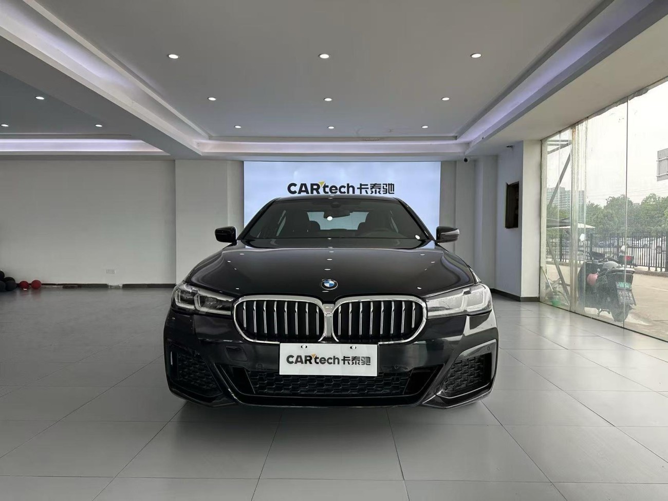 BMW 525Li 2022