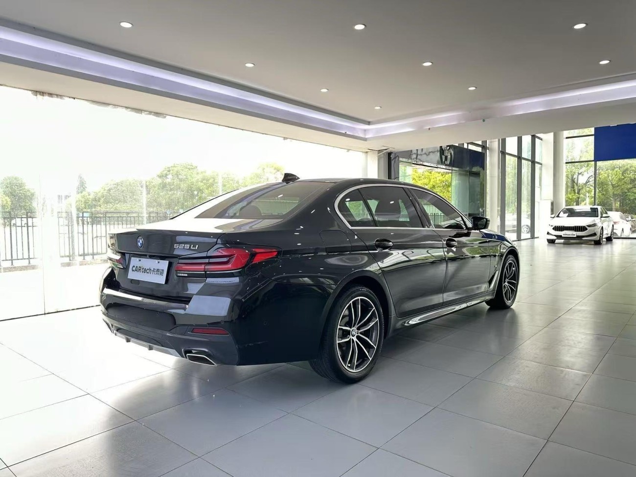 BMW 525Li 2022
