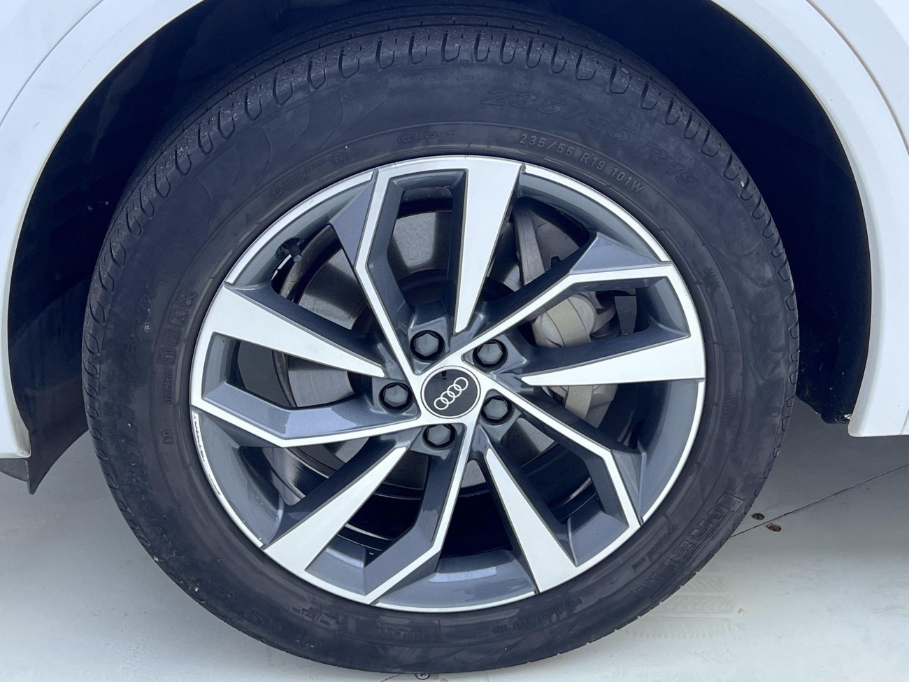 Audi Q5L 40 2023