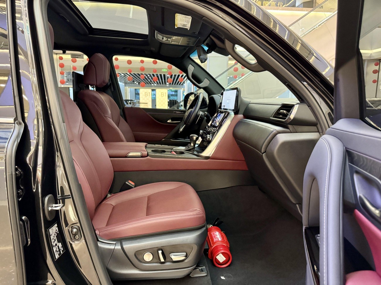 Lexus LX 600 2023