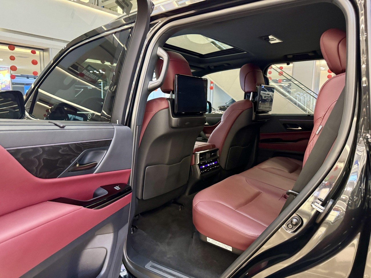 Lexus LX 600 2023