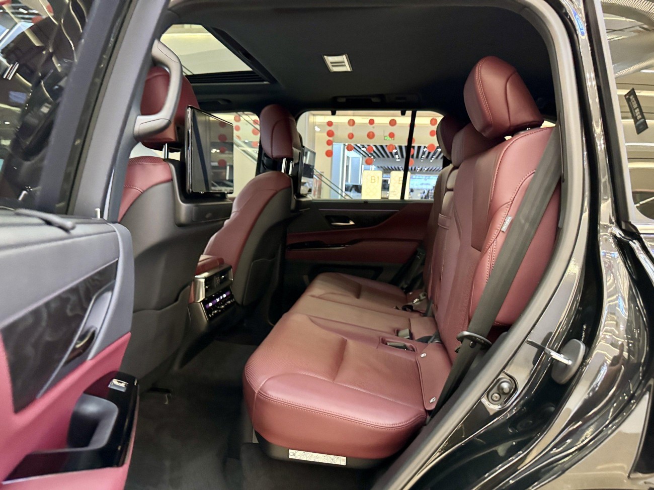 Lexus LX 600 2023