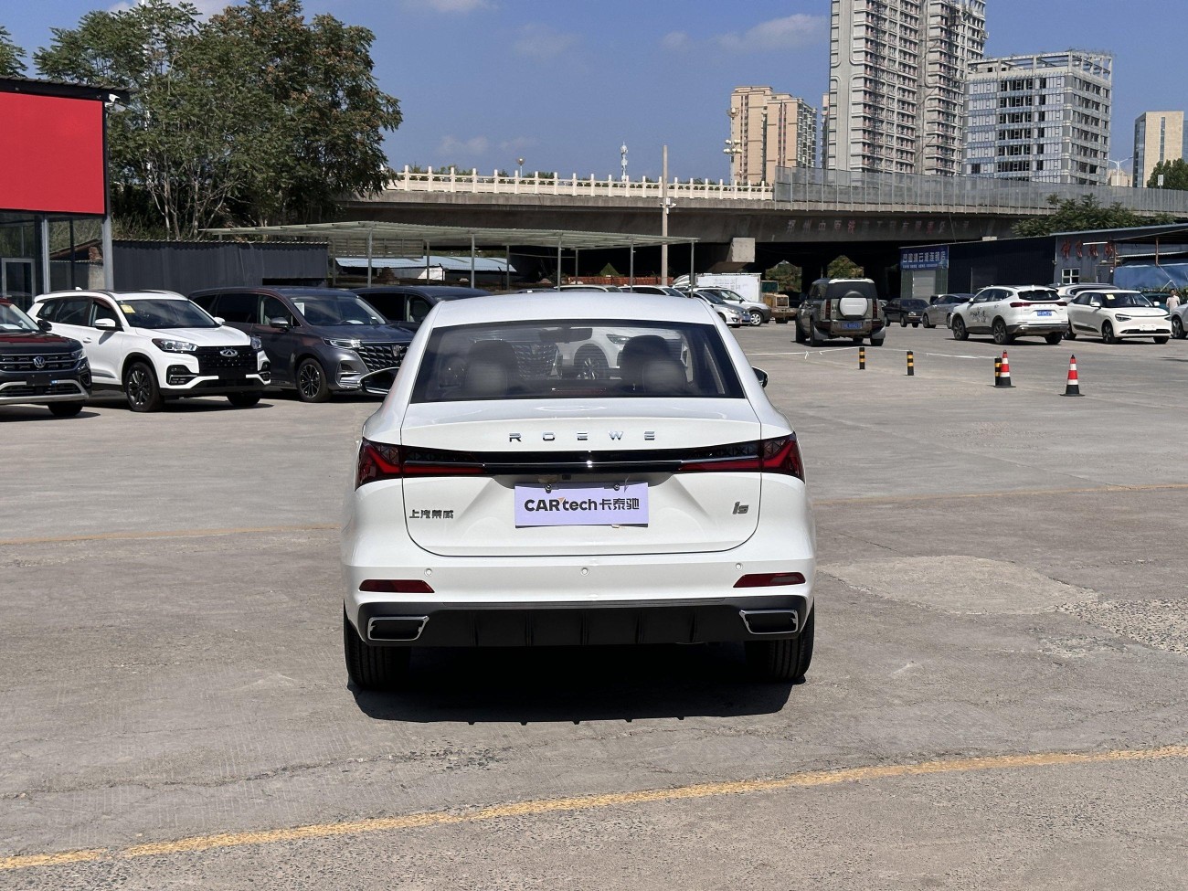 Roewe i5 2025